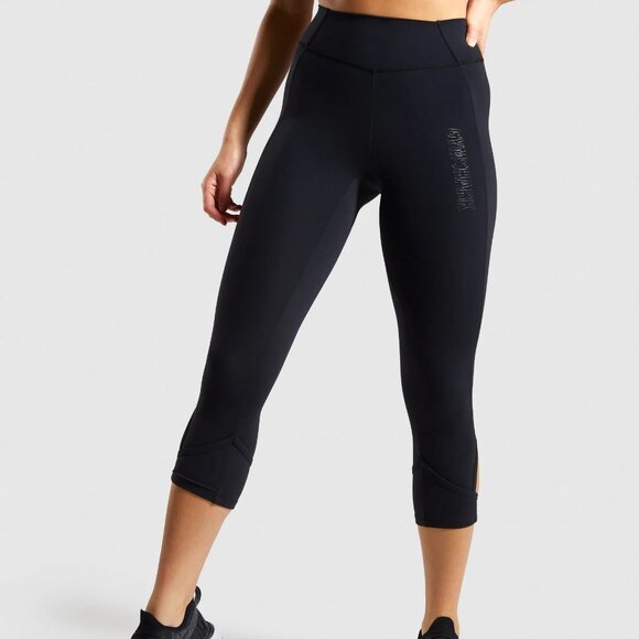 Gymshark Black Studio Cropped Leggings - Picture 1 of 14